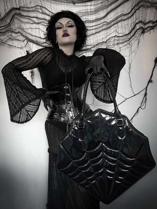 BLACK WIDOW - Mother Of Hades Shoulder Bag (black)