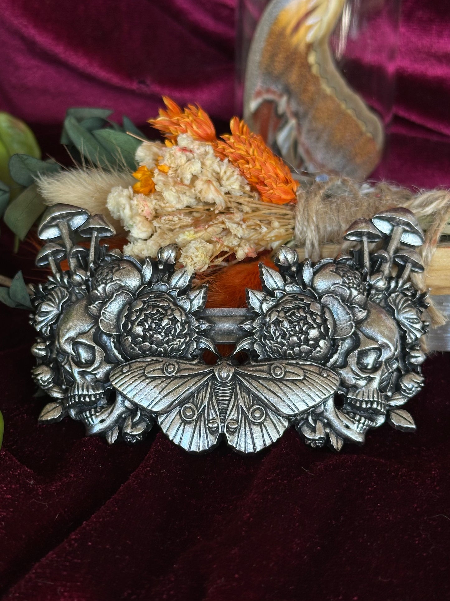 CEMETERY GARDEN HAIR CLASP - Mother of Hades Romantacy