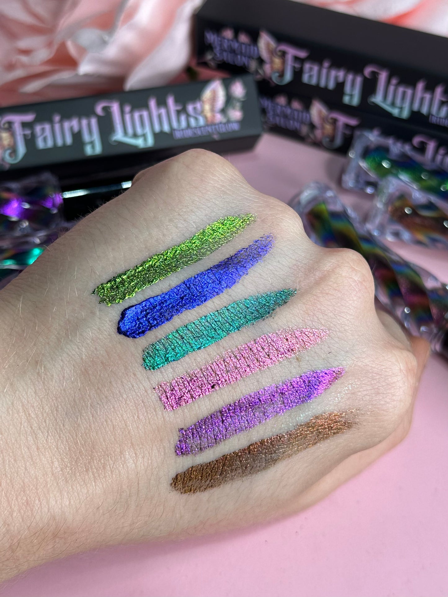 DARK HORSE - Fairy Lights Iridescent Cream Pigment