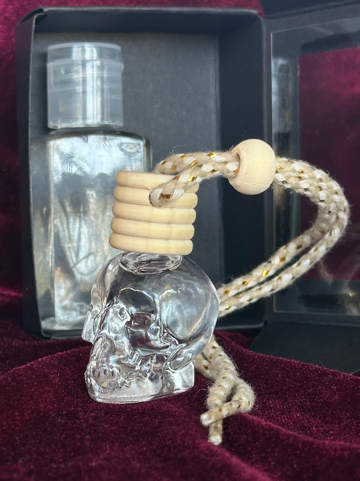 VANILLA KILLA - Refillable Skull Car Diffuser
