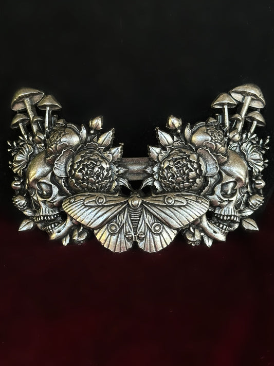 CEMETERY GARDEN HAIR CLASP - Mother of Hades Romantacy