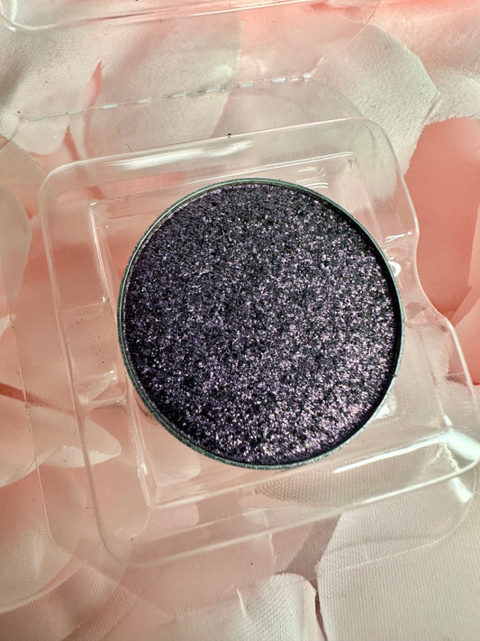 D56 WITCH’S BREW - Iridescent pressed pigment refill pan