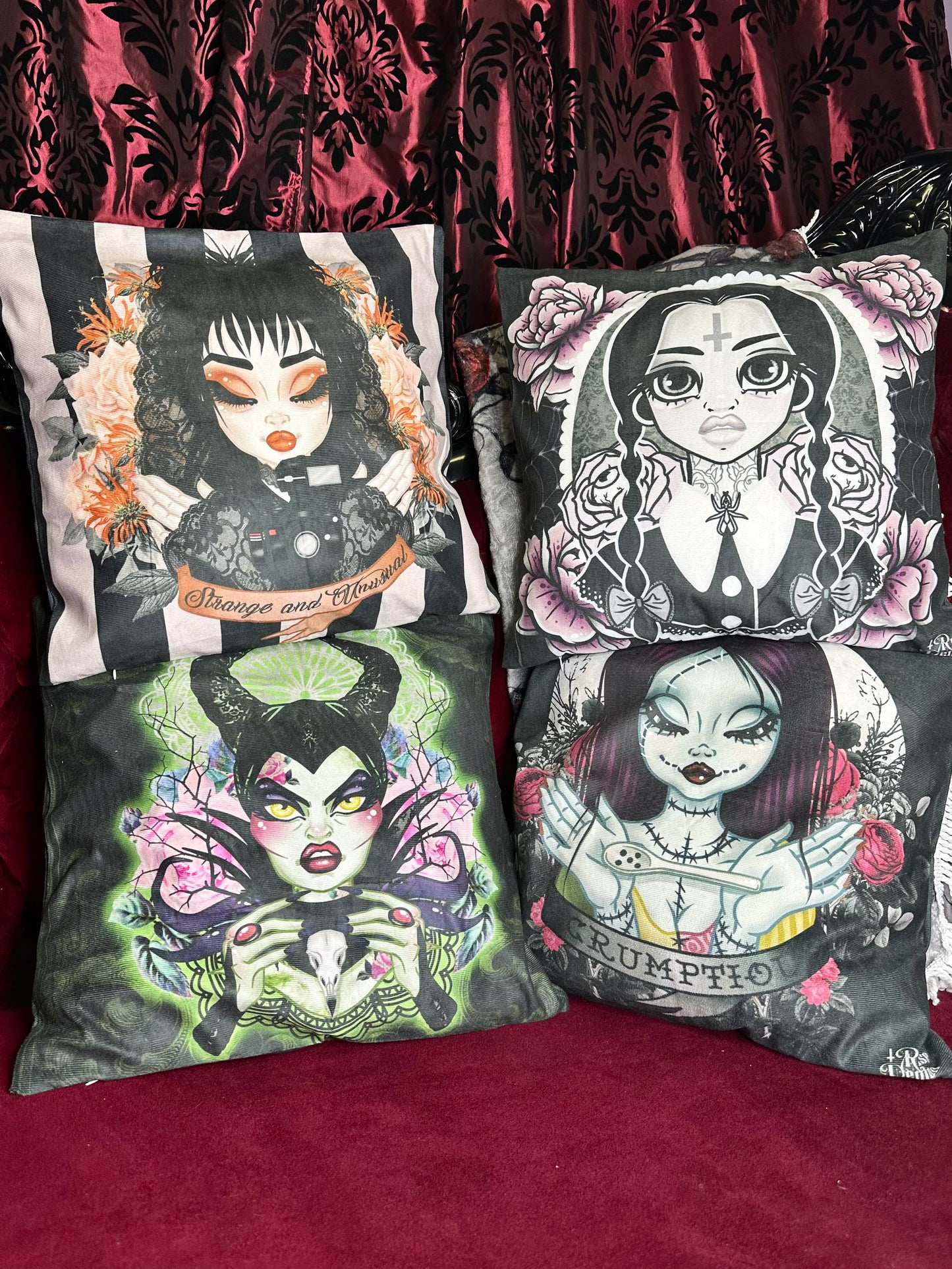 WEDNESDAY IN WEBS - Cushion Cover